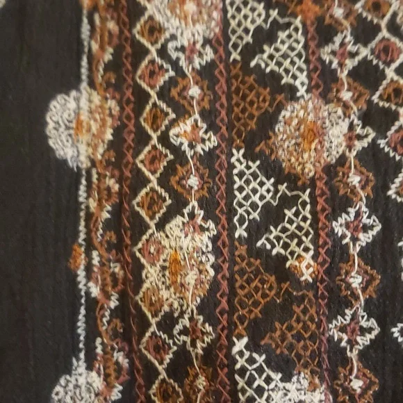 Knox Rose Shirt - Picture 2 of 6